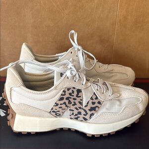 New Balance 327 Leopard/Cream Sneakers